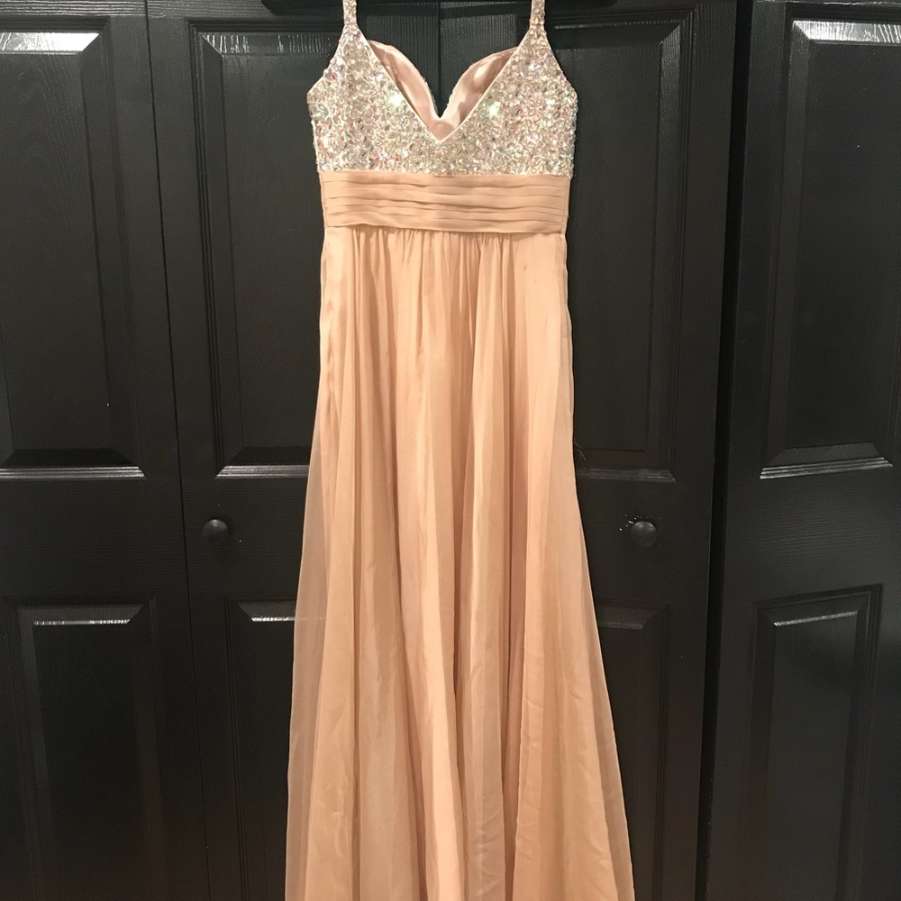Prom Dress - Picture 2 of 4